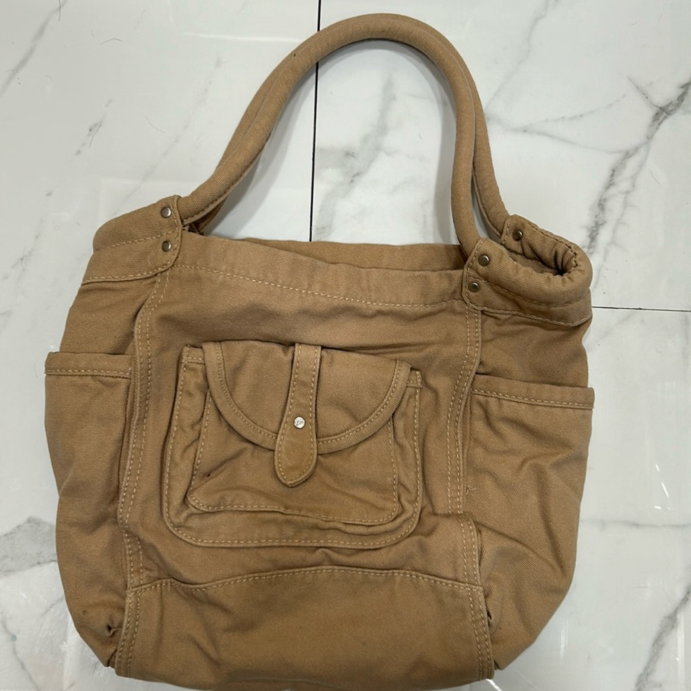 Aeropostale medium size brown 100%cotton purse.